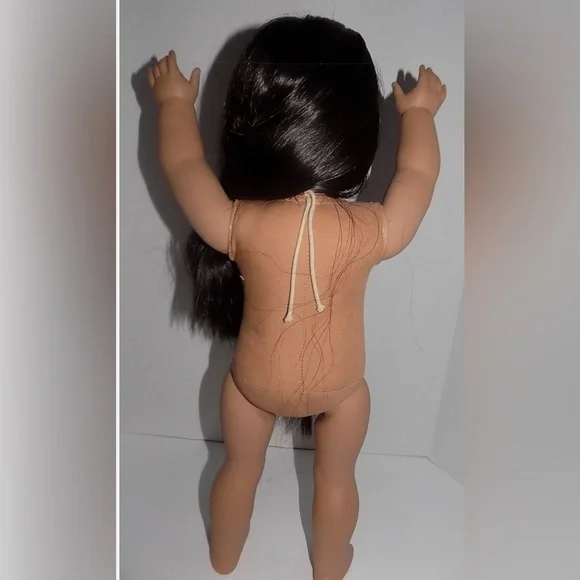 American Girl Doll - Josefina (original) - DISCONTINUED - Picture 7 of 7